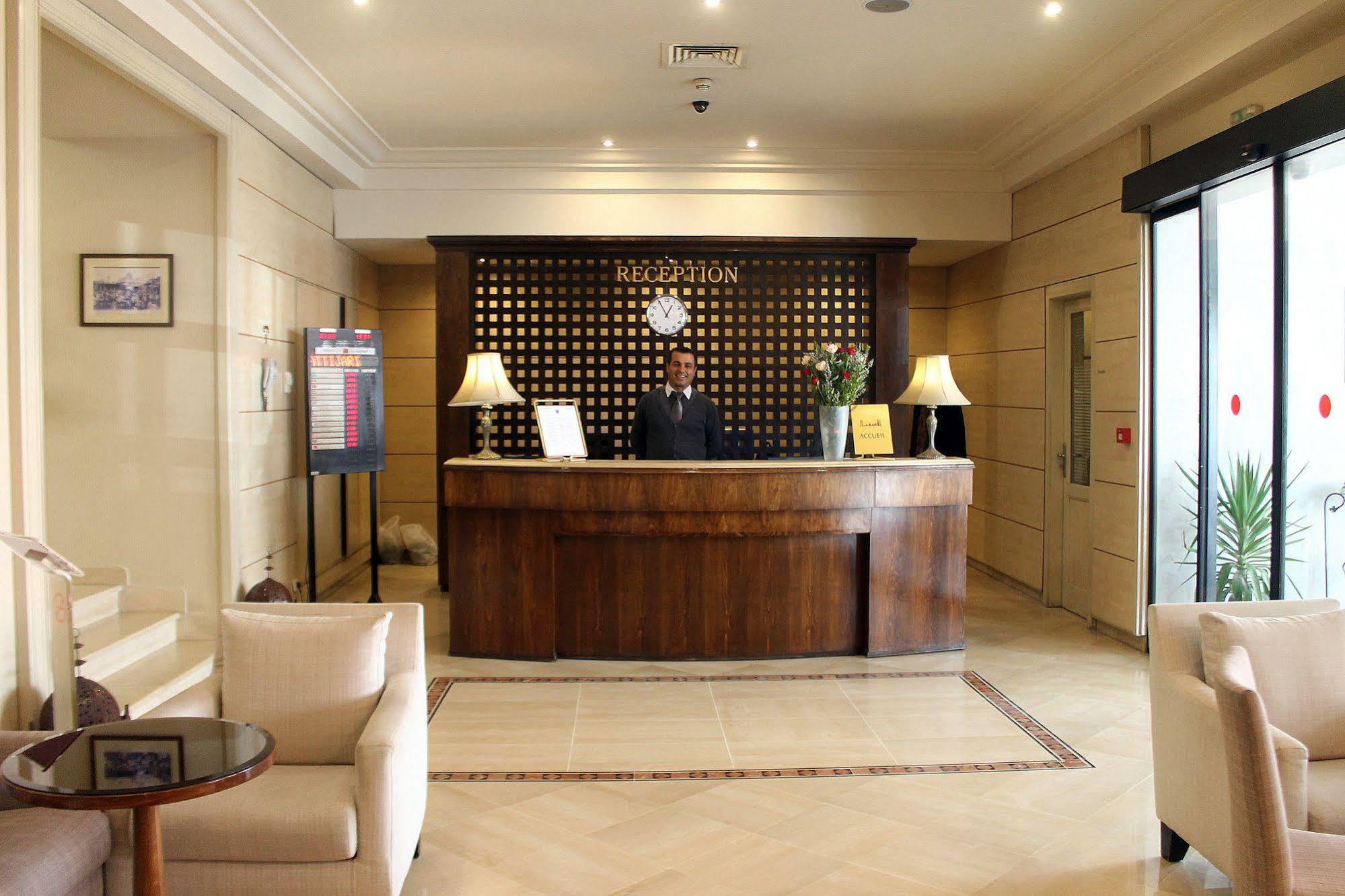 Hotel Le Consul チュニス エクステリア 写真
